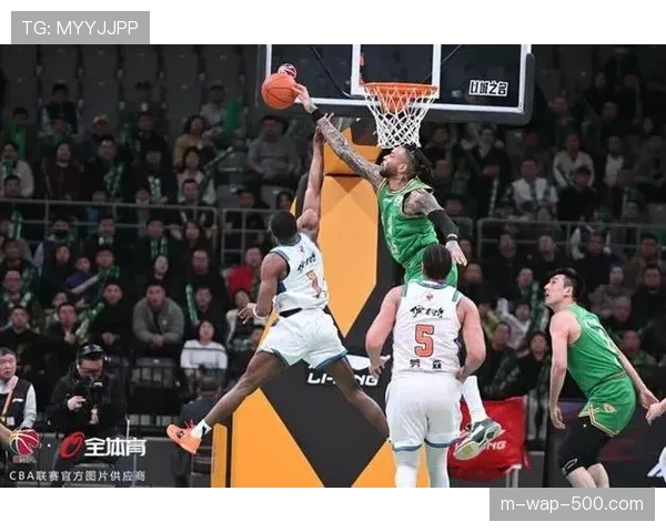 辽宁本钢对阵新疆伊力特 莫兰德防守体系限制对手快攻转换